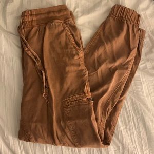 aerie cargo joggers